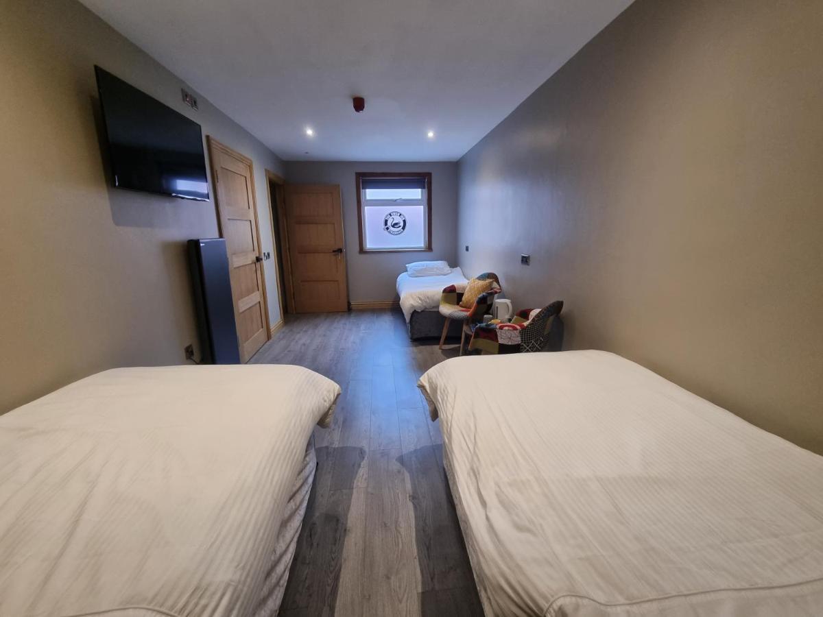 The Swan Inn Странрар Экстерьер фото