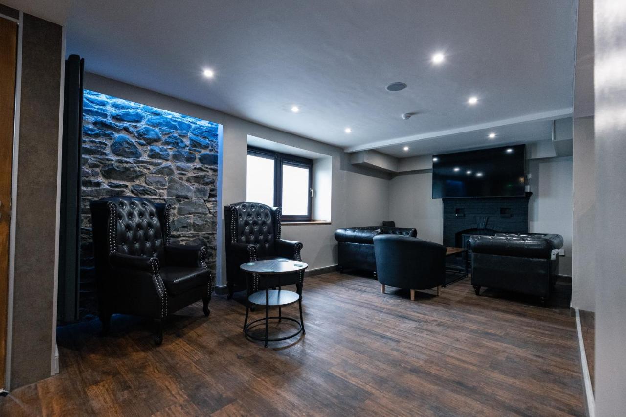 The Swan Inn Странрар Экстерьер фото